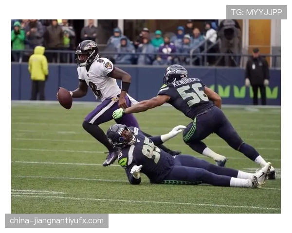 米卡尔·布里奇斯无球跑位提升防守效率明显拉开与同位置对手差距